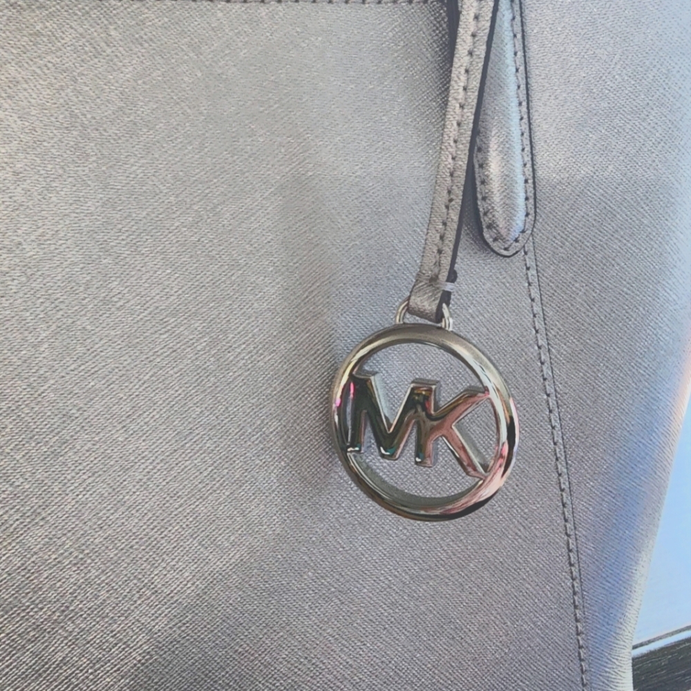 Michael Kors Ciara Large Leather Tote Bag Purse NWT - Picture 7 of 10